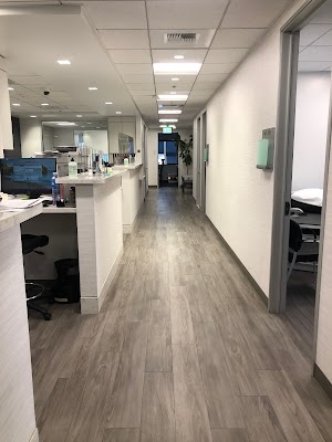 Auxo – Modern Men and Women’s Health Clinic
