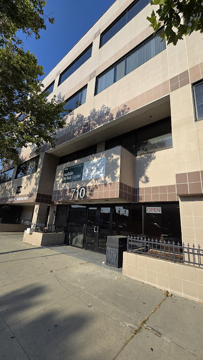 Dr. Kwang Lee Wellness Center Dr. Kwang Lee Wellness Center