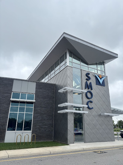 Sports Medicine and Orthopaedic Center & The Spine Center (SMOC)