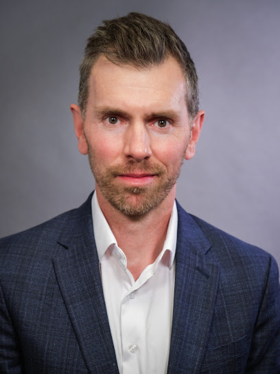 Andrew Geeslin, MD, Orthopedic Surgeon